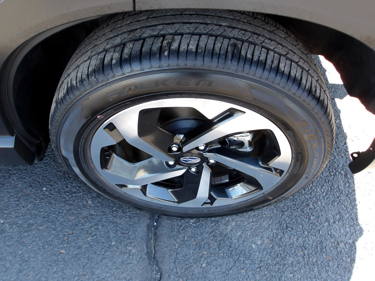 Used 2024 Subaru Forester Touring image 29