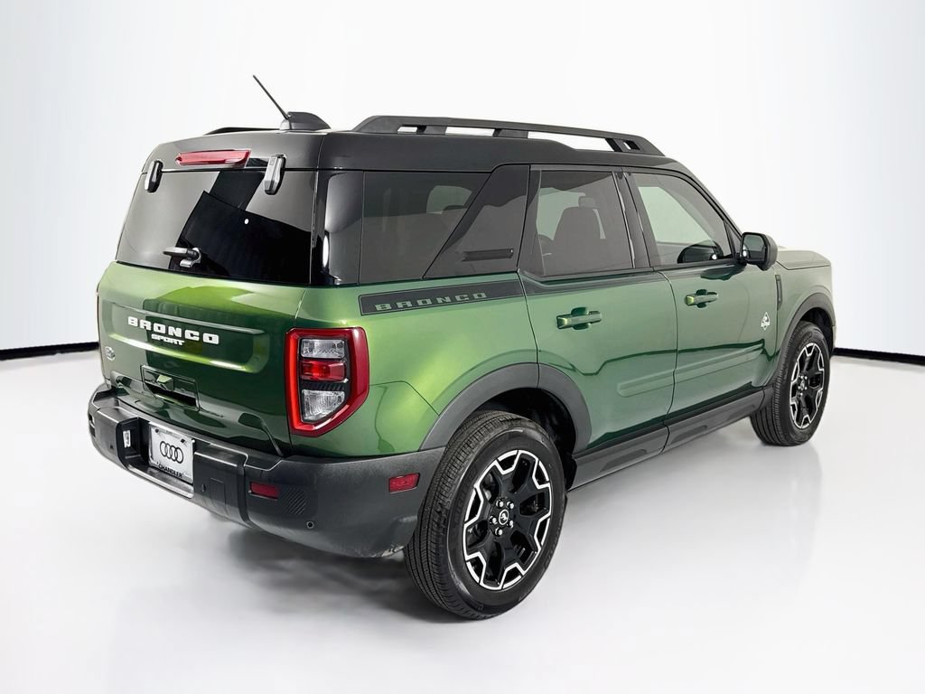 Used 2025 Ford Bronco Sport Outer Banks w/ Outer Banks Tech Package+ AWD/4WD image 5