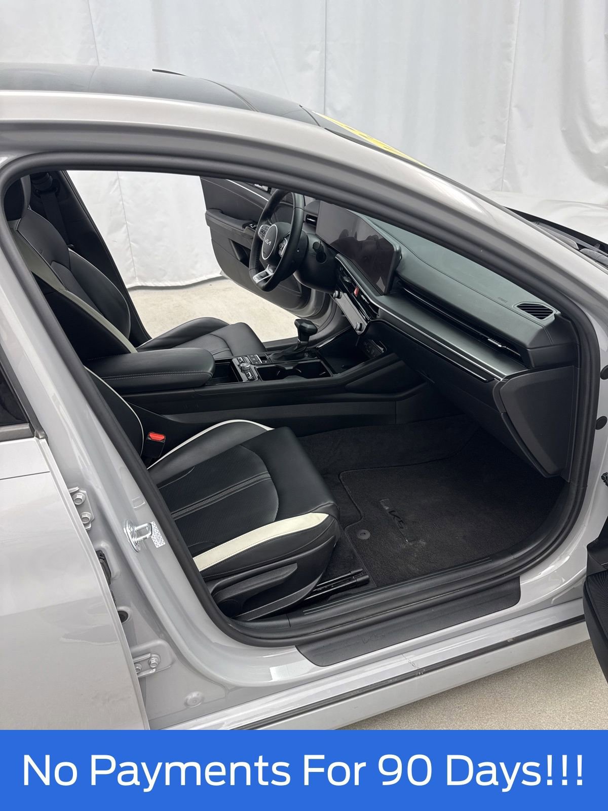 Used 2025 Kia K5 GT-Line w/ GT-Line Premium Package AWD/4WD image 29