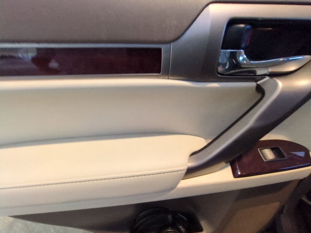 Used 2017 Lexus GX 460 AWD/4WD image 24