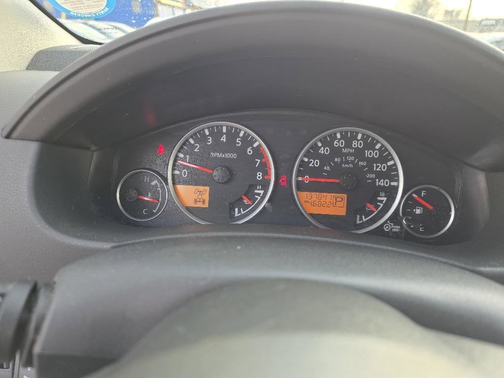 Used 2011 Nissan Pathfinder SV w/ Protection Pkg image 18