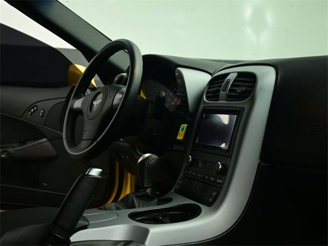 Used 2006 Chevrolet Corvette Z06 w/ Preferred Equipment Group image 19