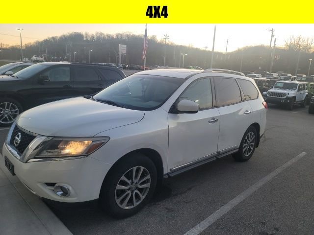 Used 2014 Nissan Pathfinder SL w/ SL Premium Package image 4