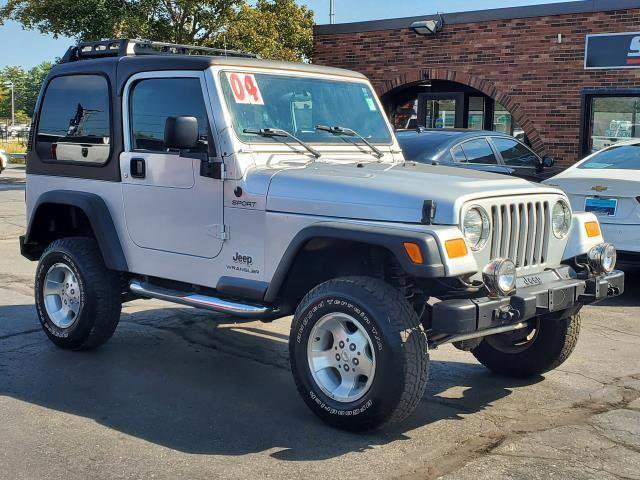 Used 2004 Jeep Wrangler Sport image 2