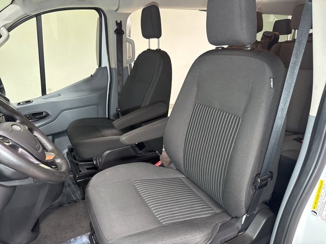 Used 2019 Ford Transit 350 XL image 9