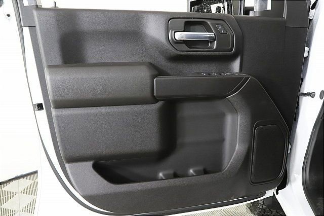 New 2025 Chevrolet Silverado 2500 Custom w/ Custom Value Package image 10