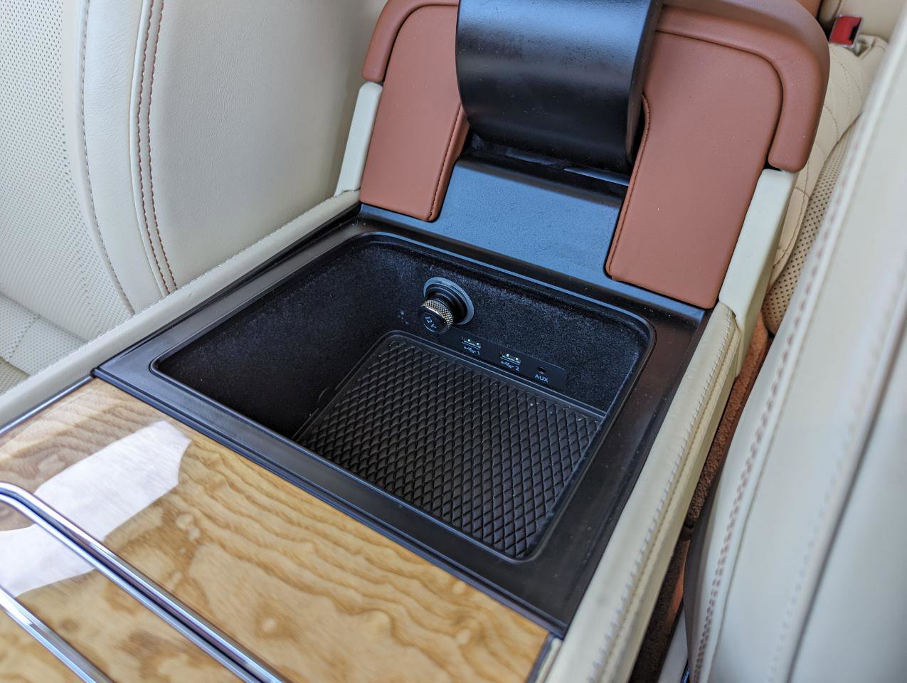 Used 2020 Bentley Continental GT V8 First Edition AWD/4WD image 35