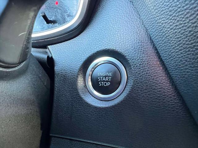 Certified 2025 Toyota Corolla XSE image 27