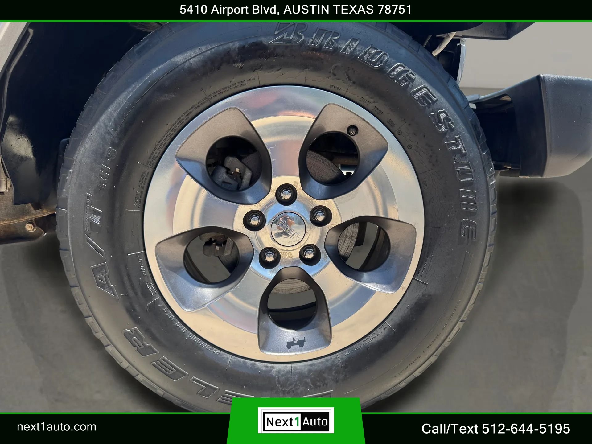 Used 2016 Jeep Wrangler Unlimited Sahara w/ Max Tow Package AWD/4WD image 36