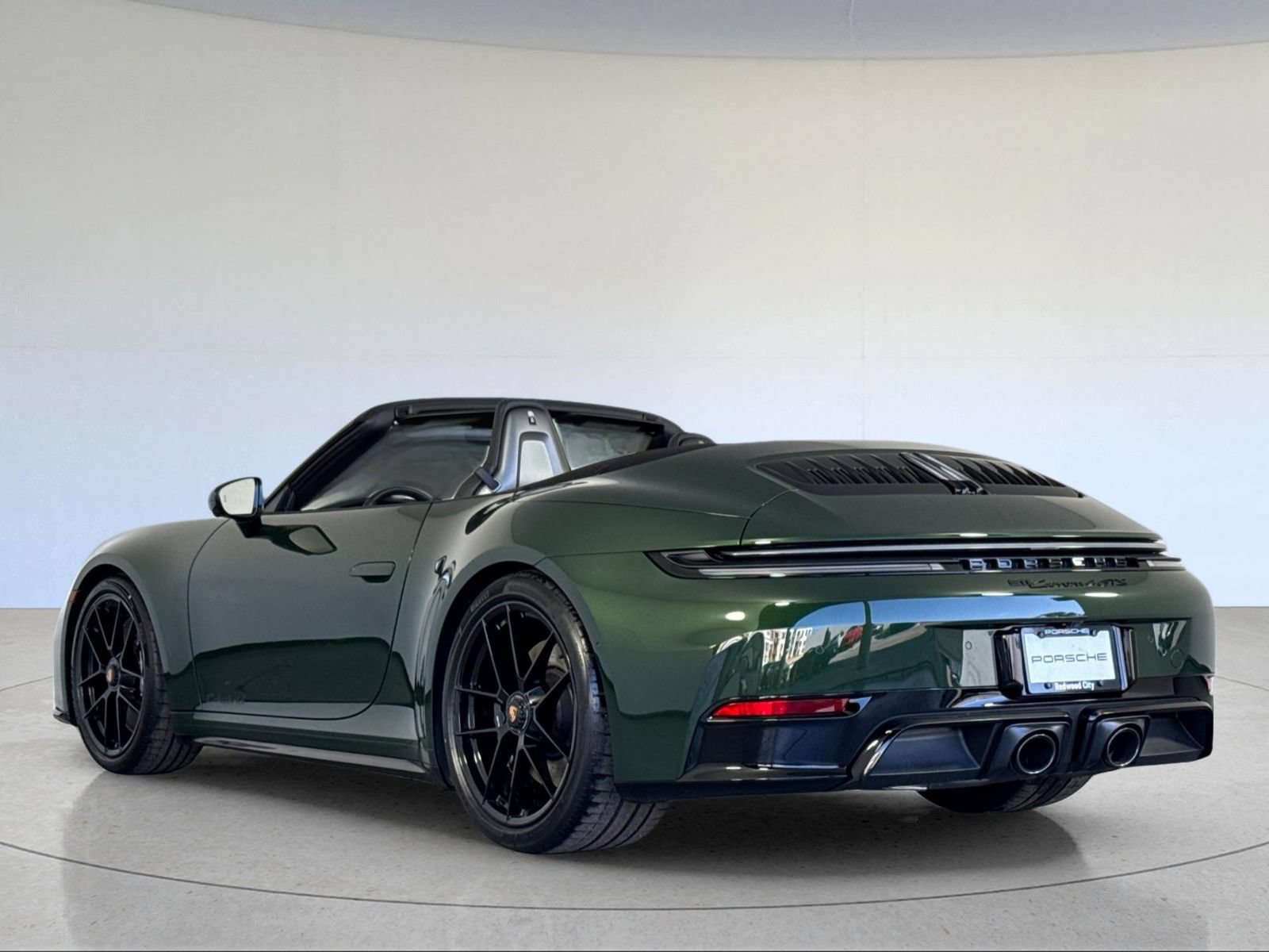 Certified 2026 Porsche 911 Carrera 4 GTS AWD/4WD image 3