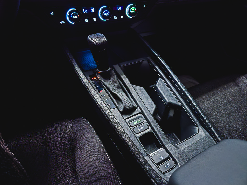 Used 2025 Honda Accord SE image 28
