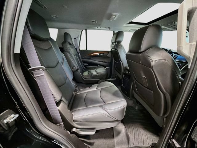 Certified 2017 Cadillac Escalade Luxury AWD/4WD image 24