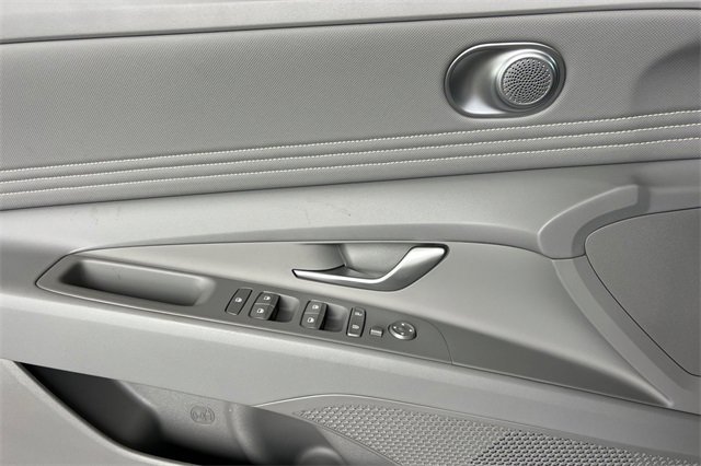 New 2026 Hyundai Elantra Sport image 11