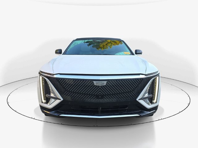 Used 2024 Cadillac Lyriq Luxury RWD image 11