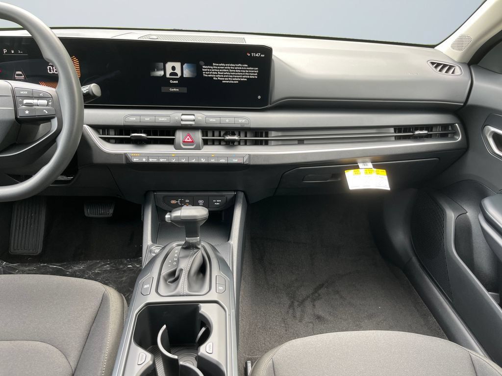 New 2026 Kia K4 FWD image 11
