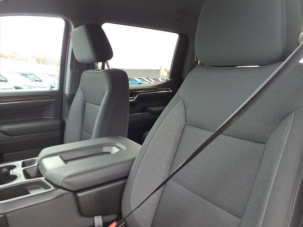 Certified 2024 GMC Sierra 1500 Elevation image 11