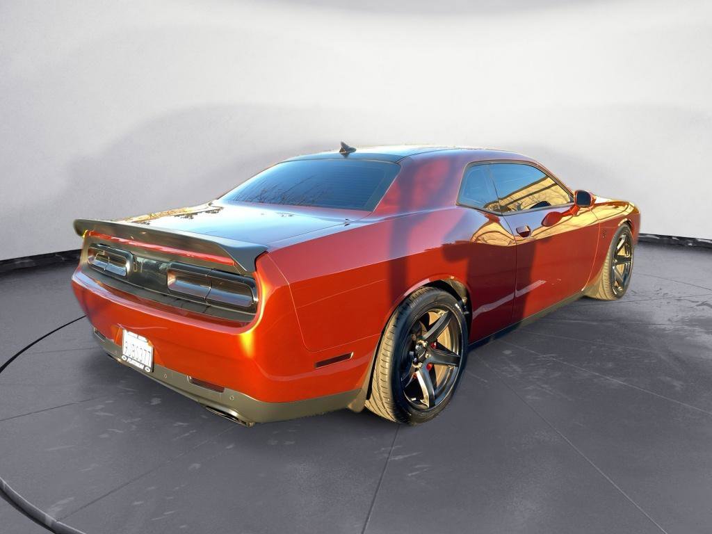 Used 2020 Dodge Challenger SRT Hellcat image 6