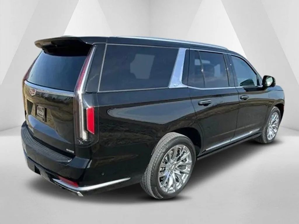 Used 2024 Cadillac Escalade Premium Luxury Platinum image 7