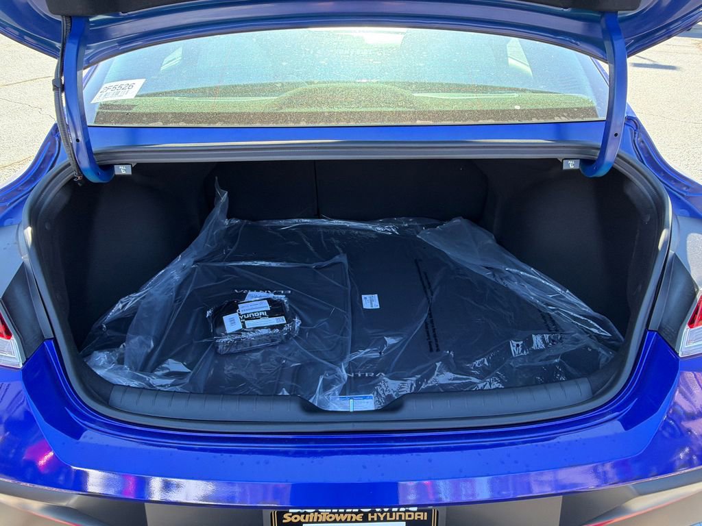 New 2026 Hyundai Elantra Limited image 18