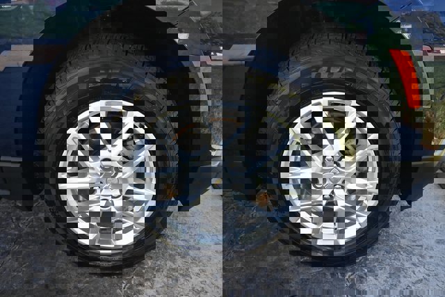 Used 2022 Chevrolet Equinox LS w/ LS Convenience Package image 11