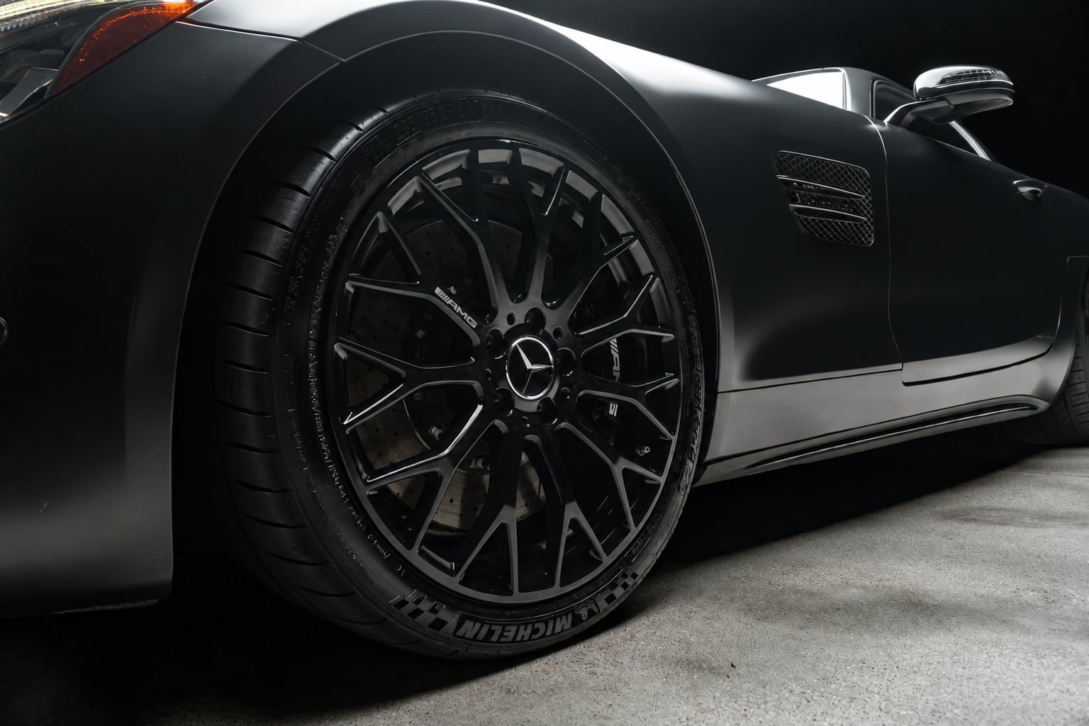 Used 2021 Mercedes-Benz AMG GT Coupe w/ GT Stealth Edition image 22