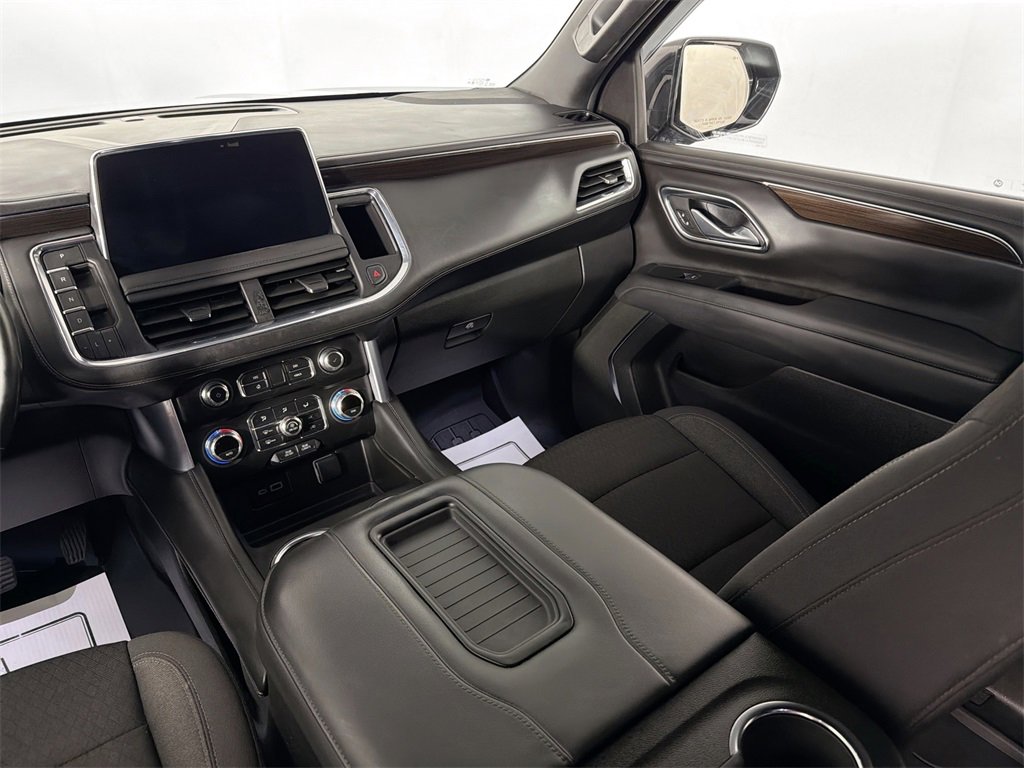 Used 2024 GMC Yukon SLE image 21