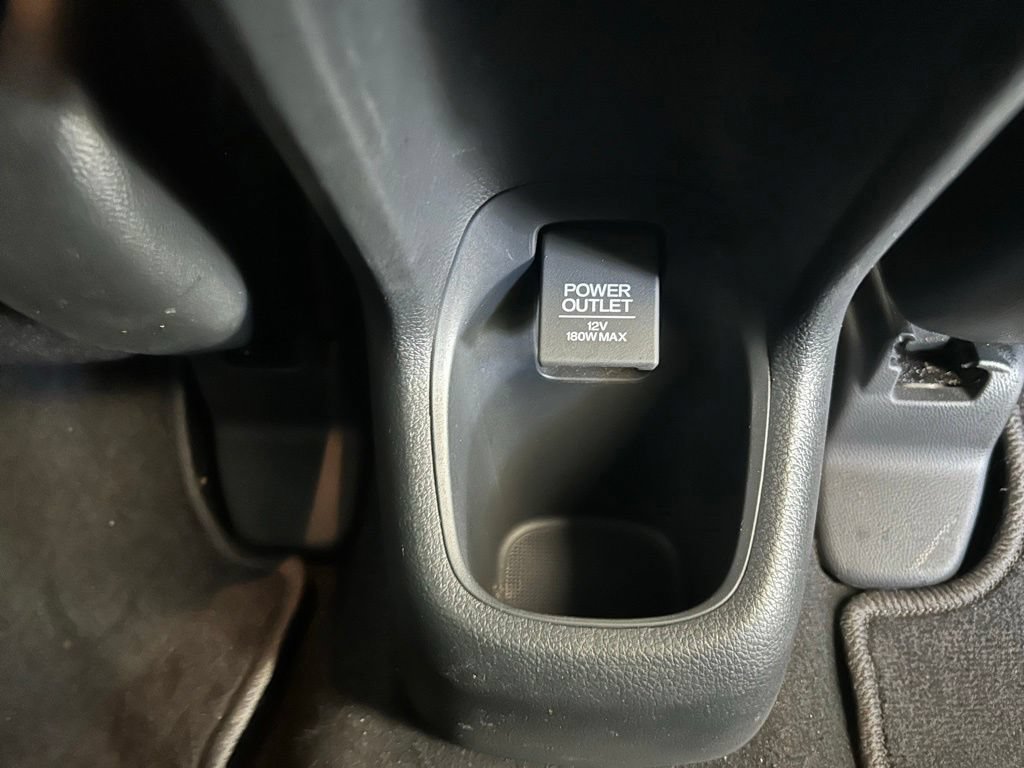 Used 2022 Honda HR-V Sport image 25