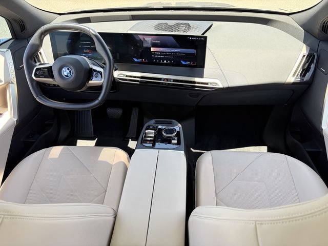 Certified 2024 BMW iX xDrive50 w/ Sport Package AWD/4WD image 17