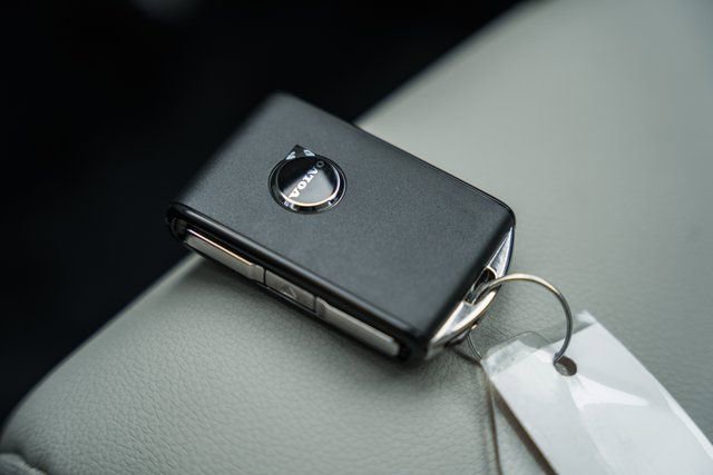 Used 2026 Volvo XC40 B5 Ultra w/ Protection Package Premier image 46