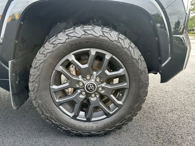 Used 2023 Toyota Tundra Platinum w/ Advanced Package image 13