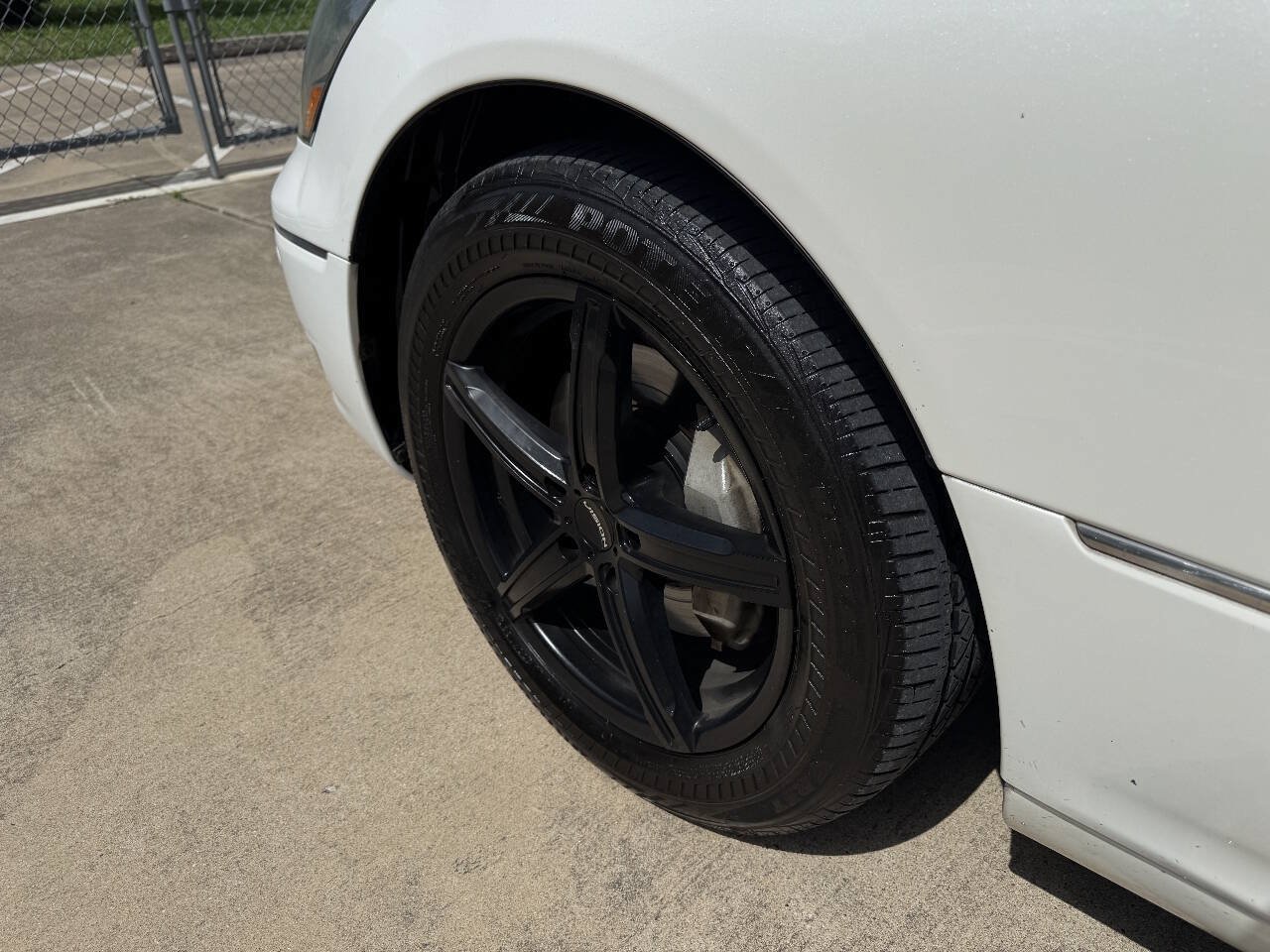 Used 2004 Lexus LS 430 RWD image 48