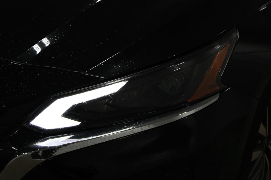 Used 2023 Nissan Altima 2.5 SV FWD image 14