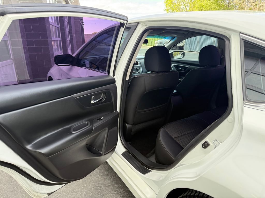 Used 2016 Nissan Altima 2.5 S w/ Power Driver Seat Package FWD image 25