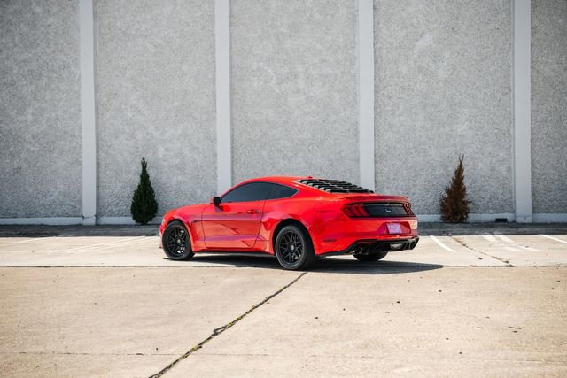 Used 2018 Ford Mustang GT Premium image 32