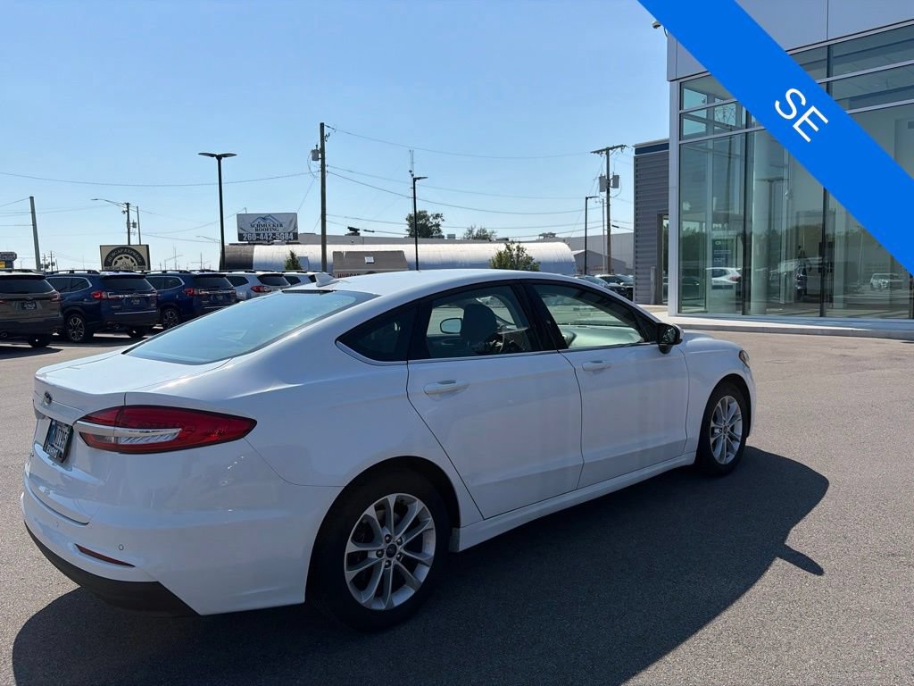Used 2020 Ford Fusion SE FWD image 7
