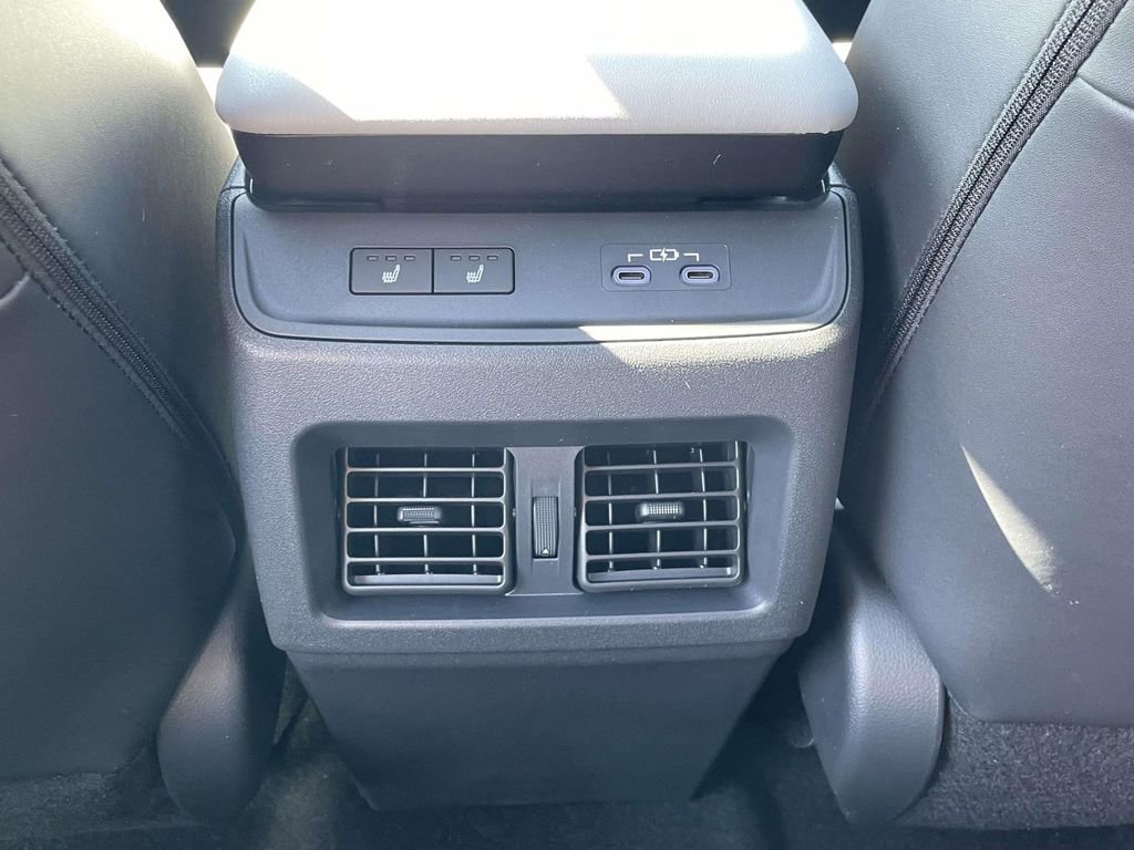 New 2026 Subaru Uncharted AWD image 14
