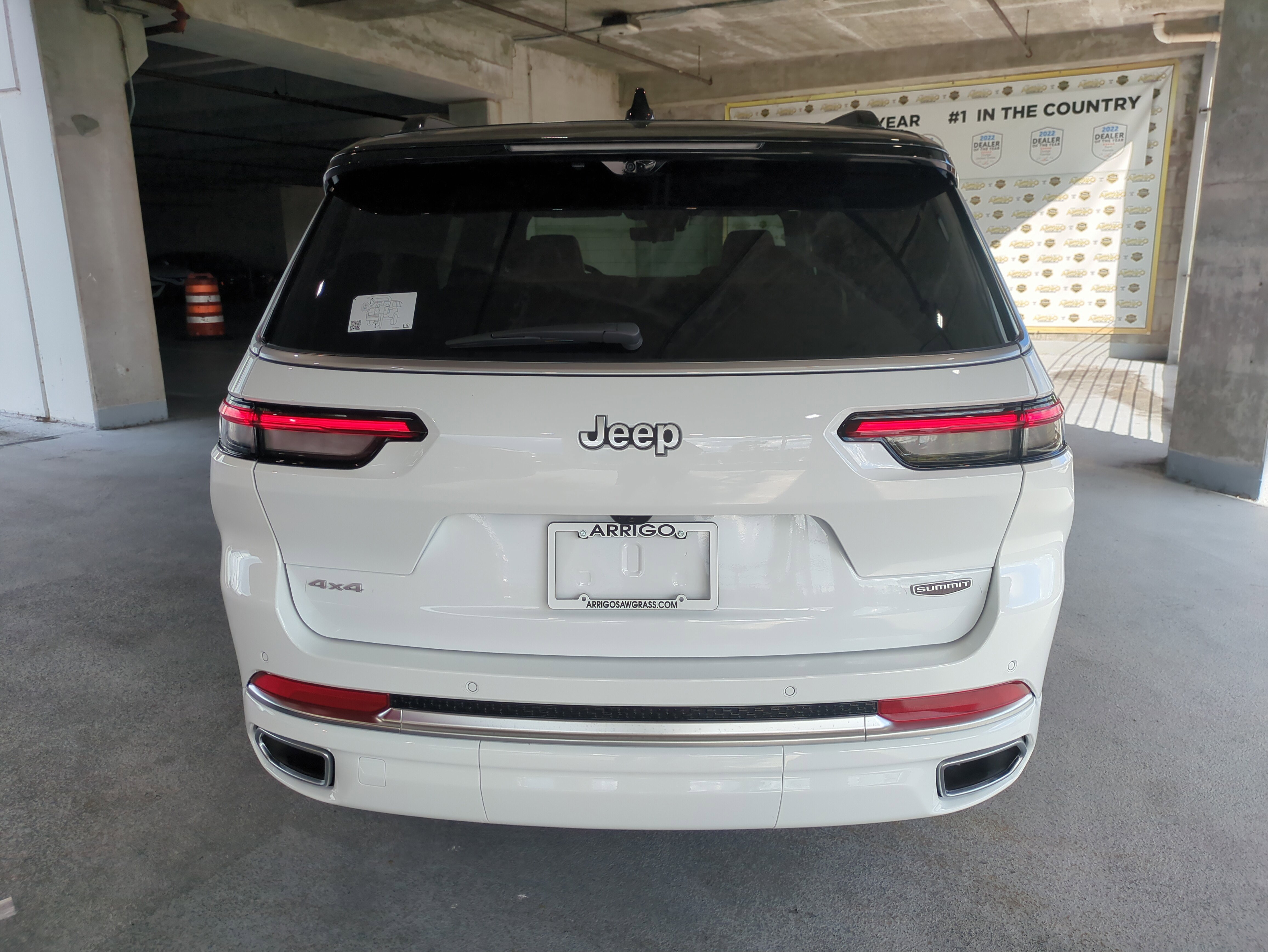 New 2025 Jeep Grand Cherokee L Summit w/ Advanced Protech Group IV image 6