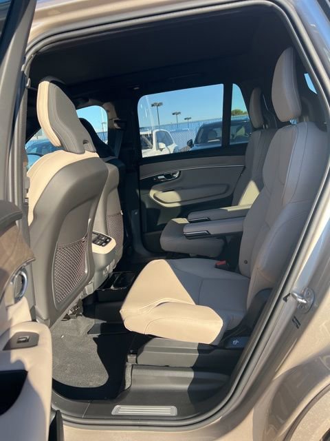 New 2026 Volvo XC90 B6 Plus image 23