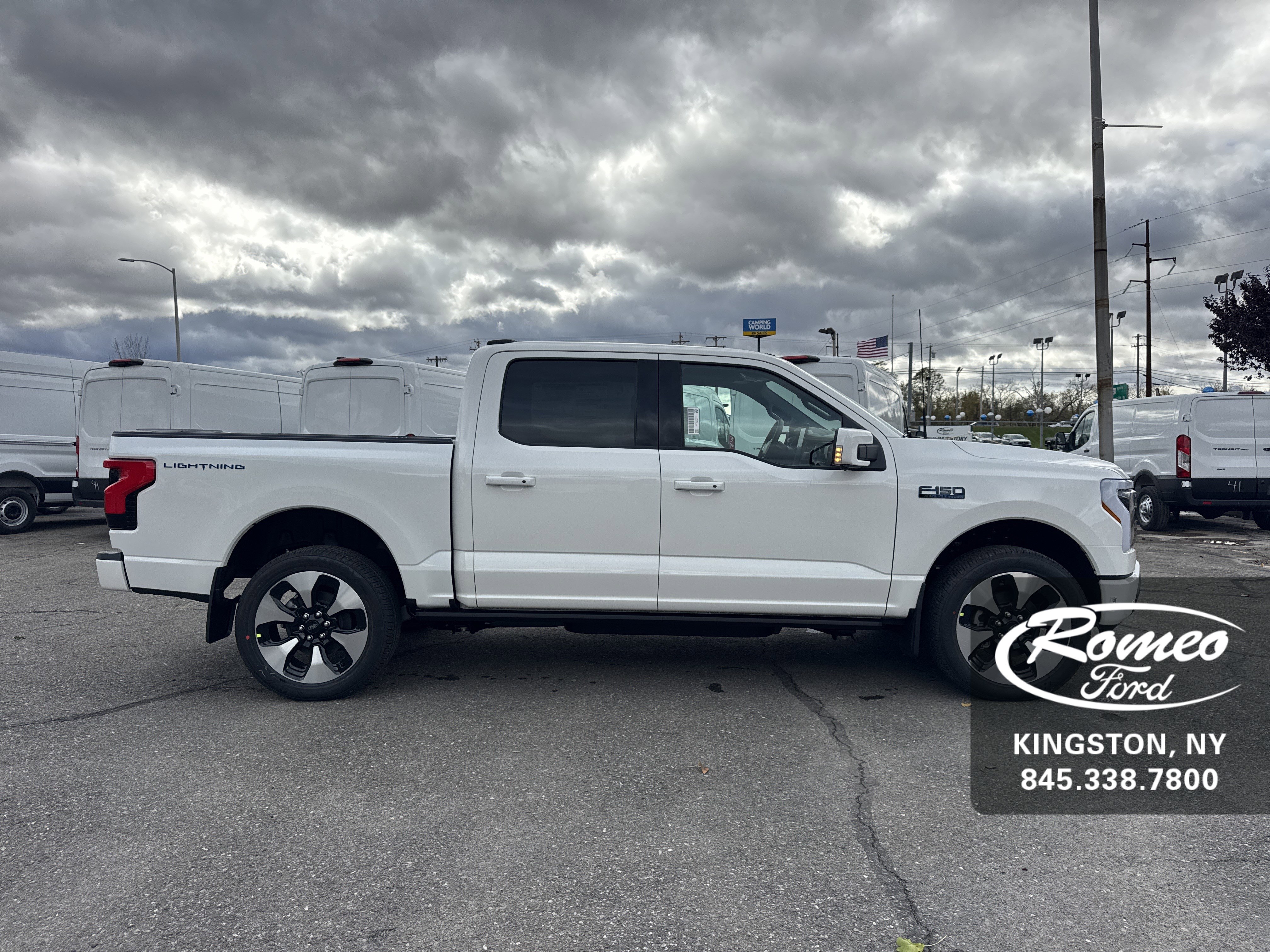 New 2025 Ford F150 Lightning Platinum image 4