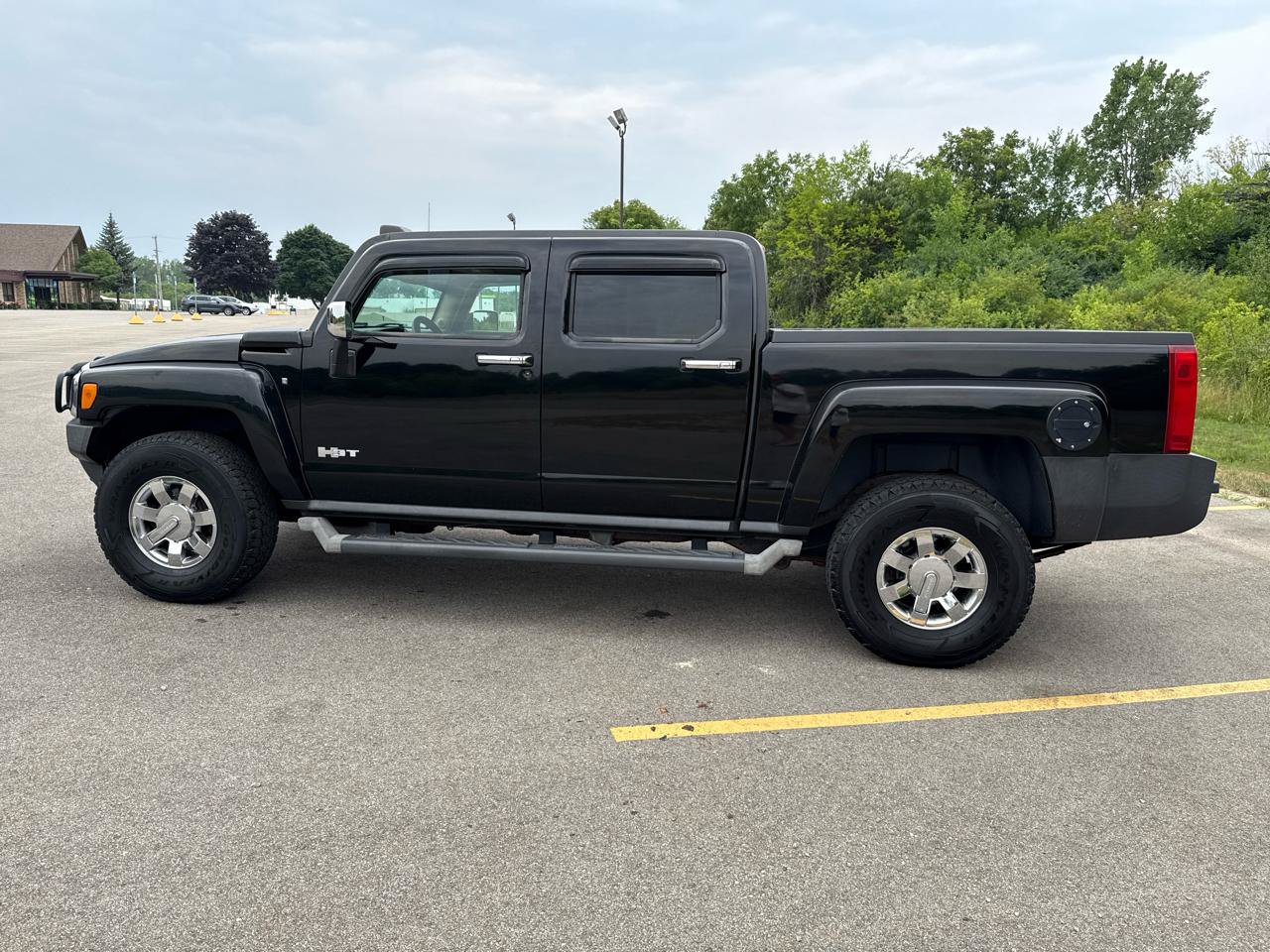 Used 2009 HUMMER H3T Luxury AWD/4WD image 8