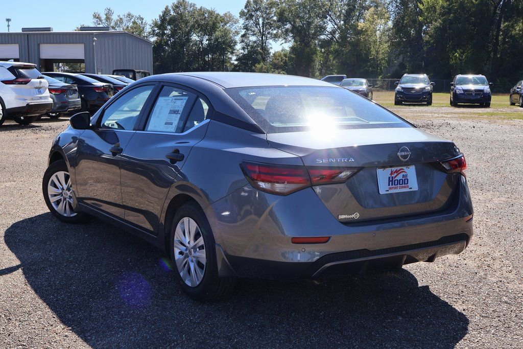 New 2025 Nissan Sentra S image 2
