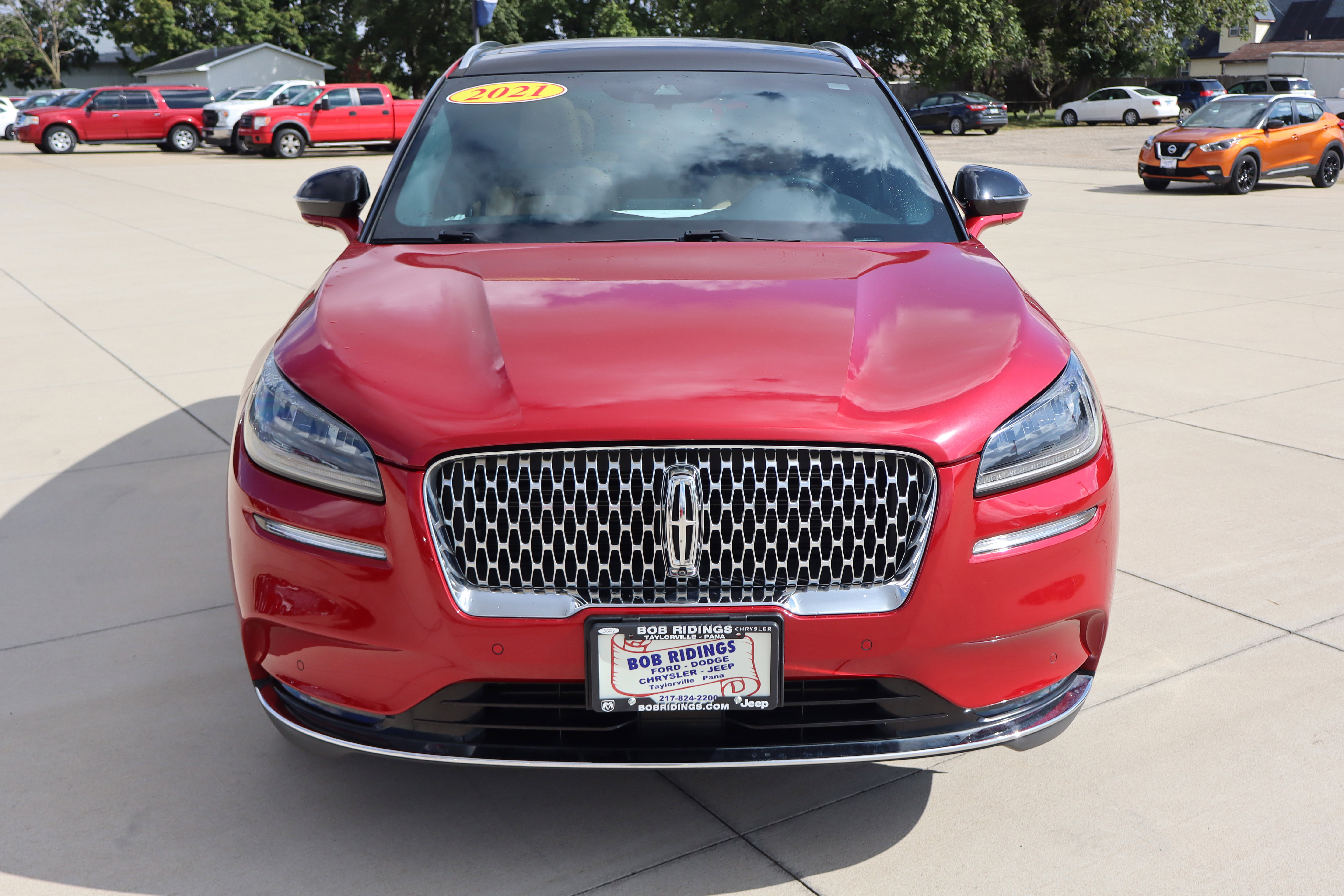 Used 2021 Lincoln Corsair Reserve w/ Equipment Group 201A image 3