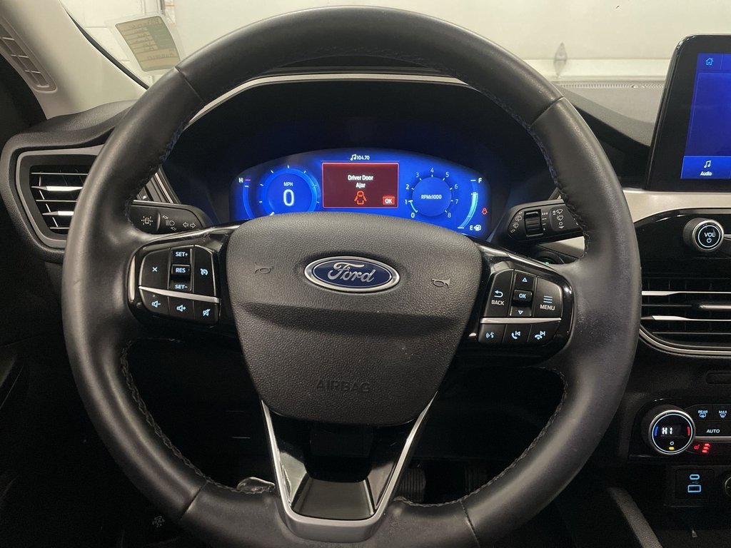 Used 2021 Ford Escape SEL w/ Technology Package image 5