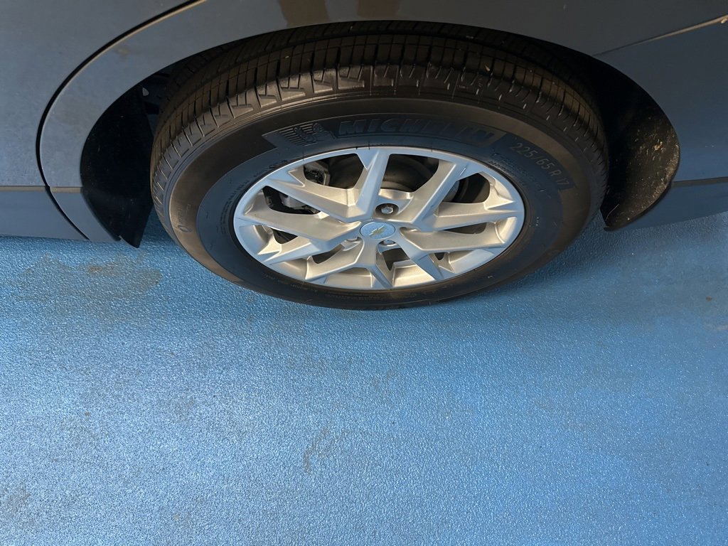 Certified 2023 Chevrolet Equinox LT image 17