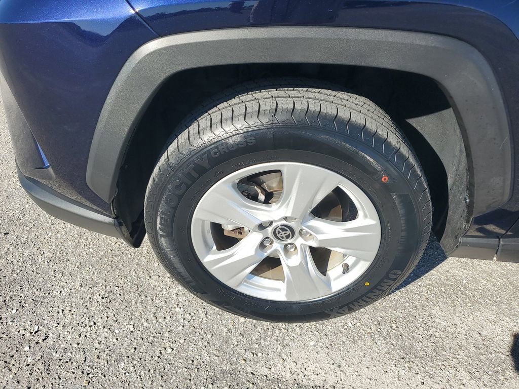 Certified 2021 Toyota RAV4 XLE w/ Convenience Package image 17