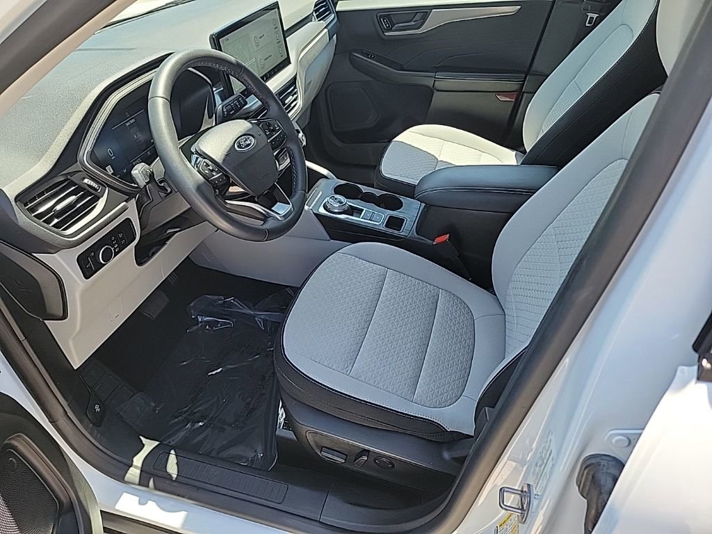 Used 2023 Ford Escape Active w/ Tech Pack #1 image 11