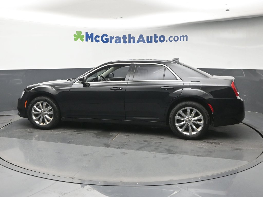 Used 2015 Chrysler 300 Limited w/ 300 Premium Group AWD/4WD image 22