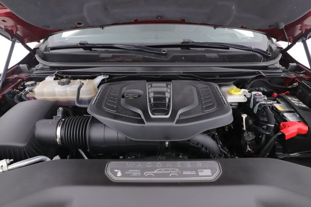 Used 2025 Jeep Grand Wagoneer L Series III w/ Rear Seat Video Group 1 AWD/4WD image 15