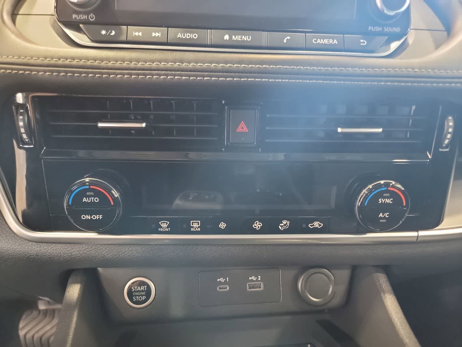Used 2022 Nissan Rogue SV AWD/4WD image 8