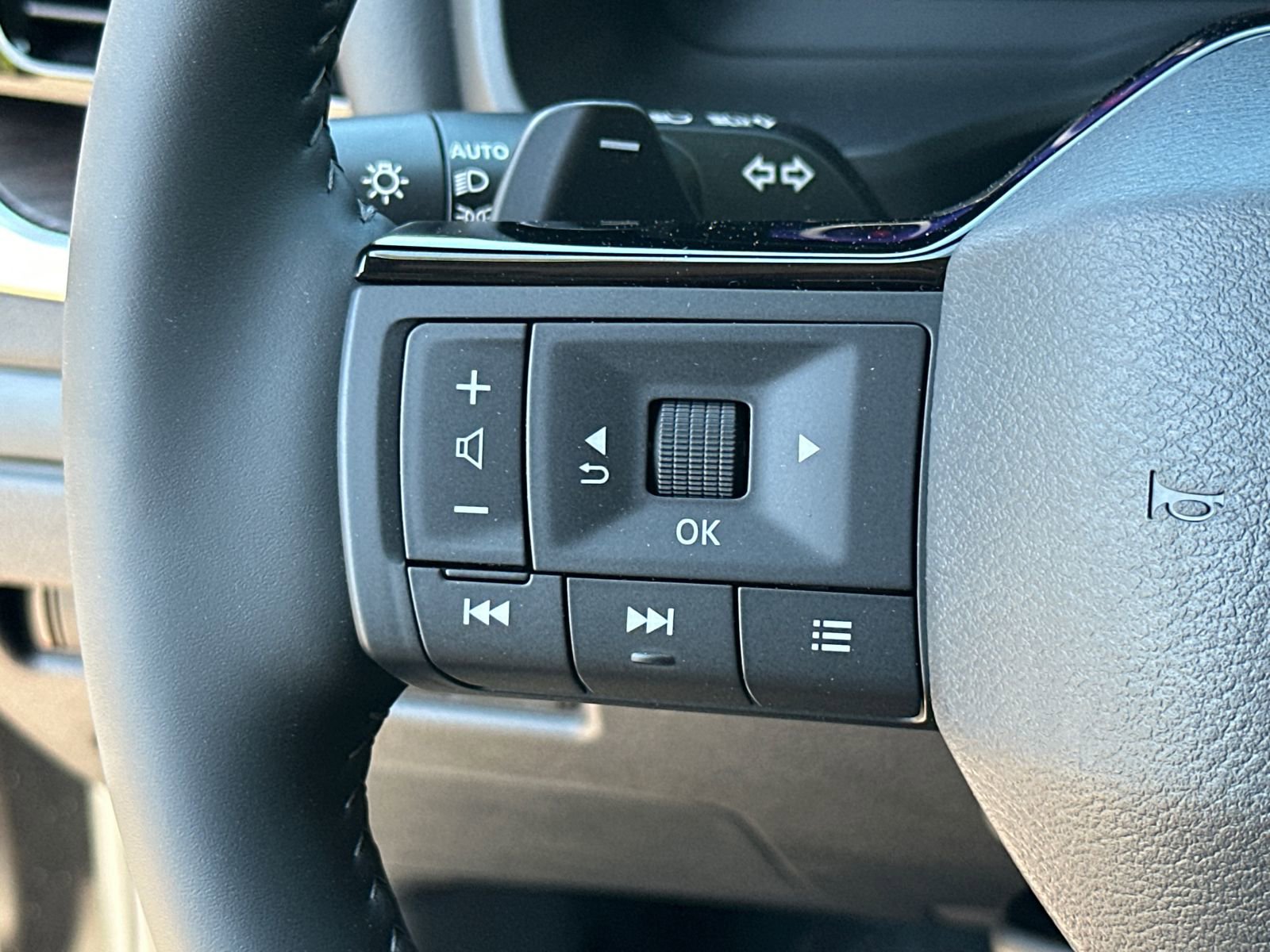 New 2026 Nissan Rogue Platinum w/ Tech Package image 24